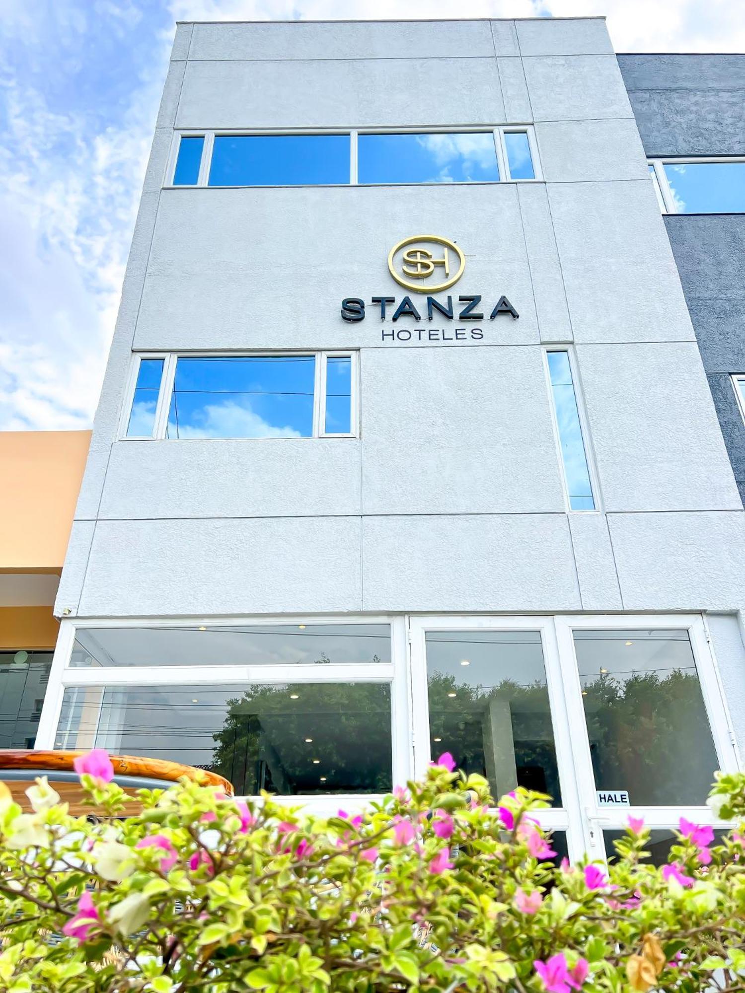 Stanza Hotel Монтерия Экстерьер фото